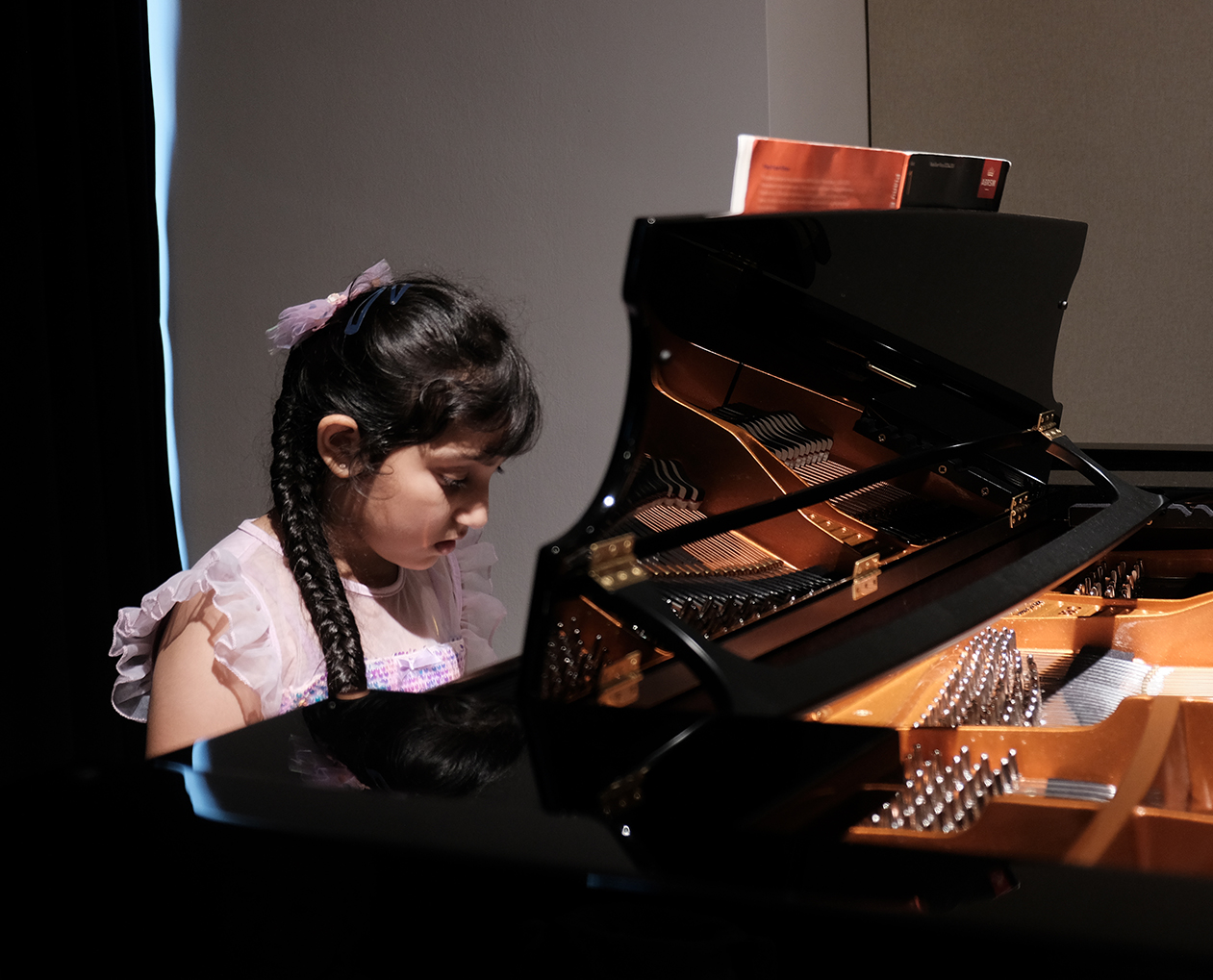 Piano vs Guitar: Which Is Better For Children?